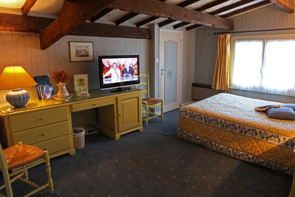 Hotel L'Hacienda à Marguerittes Chambre photo
