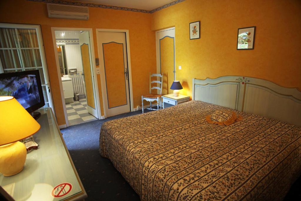 Hotel L'Hacienda à Marguerittes Chambre photo